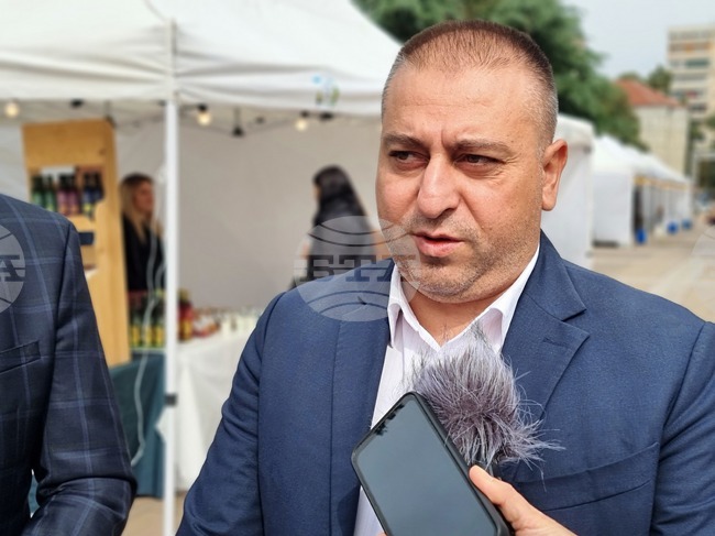 Новите изисквания за млечни продукти ще влязат в сила до края на годината, каза зам.-министърът за земеделието и храните Крум Неделков