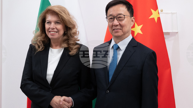 President Iotova, Vice President Han Discuss Prospects for Bulgaria-China Cooperation