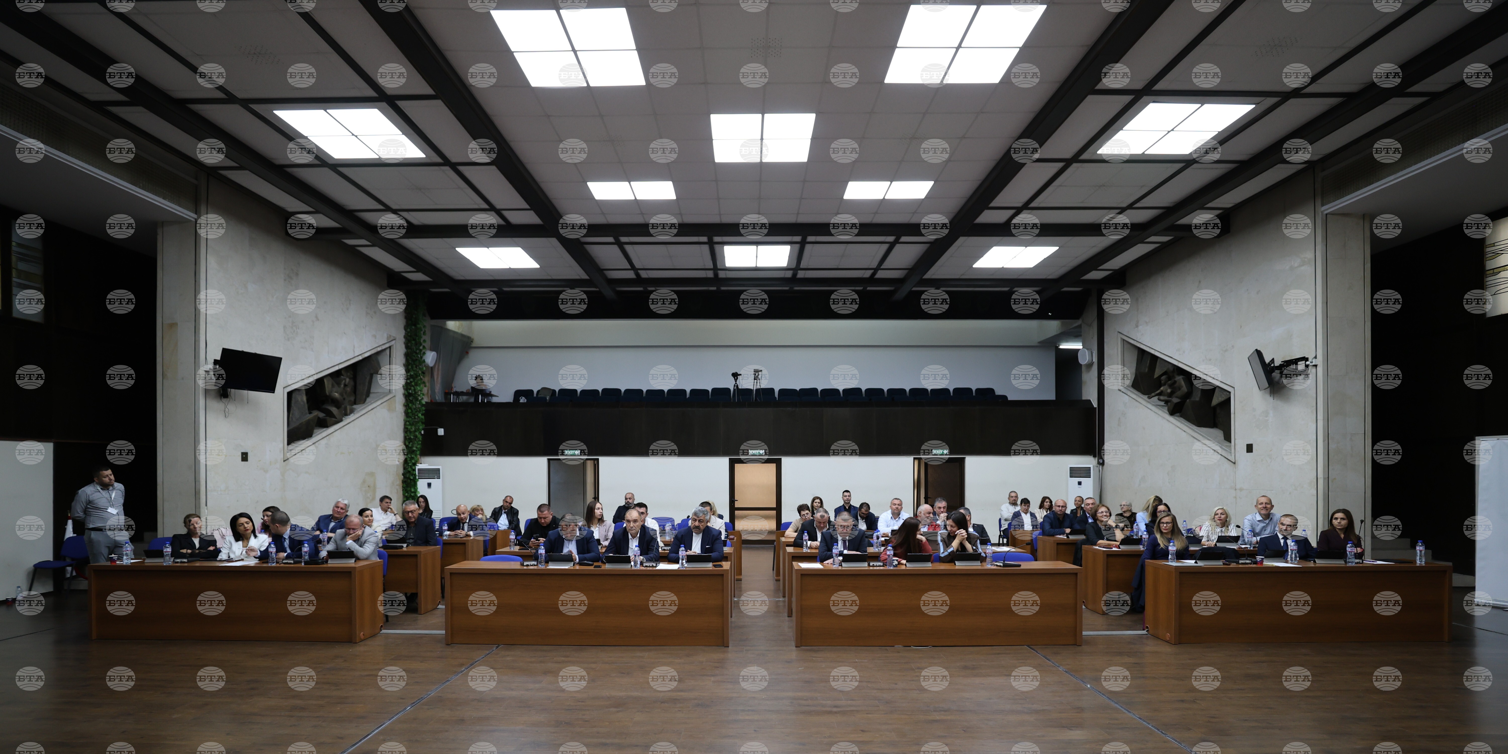 Промени в управлението на Тубдиспансера в Благоевград и на ОФК „Пирин“ бяха приети на общинска сесия