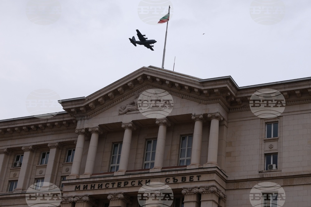 Bulgaria, Romania Discuss Closer Cooperation after Black Sea Ship Attacks