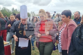 Село Макариополско - Празник на баницата - традиции
