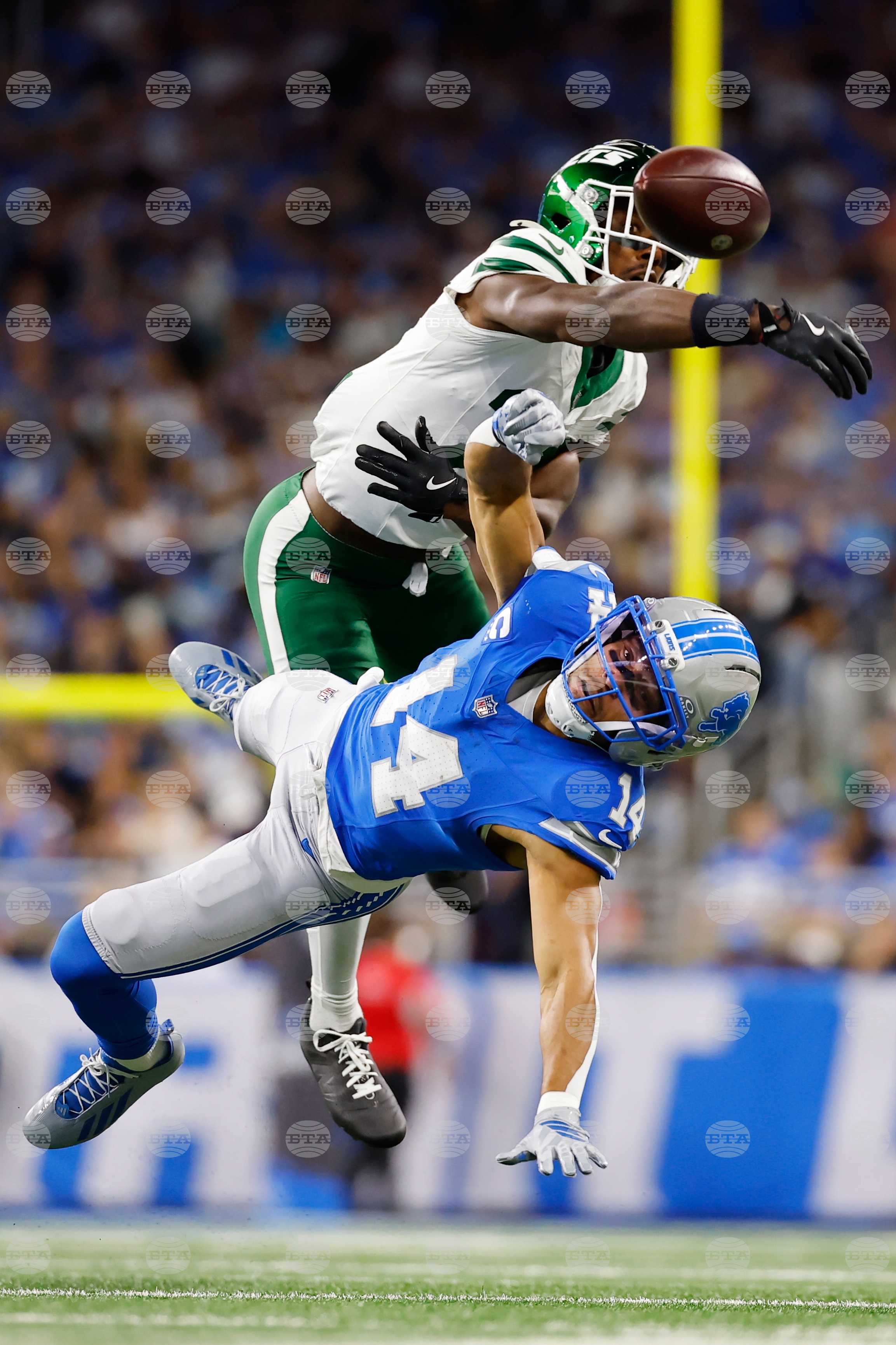 APTOPIX Jets Lions Football