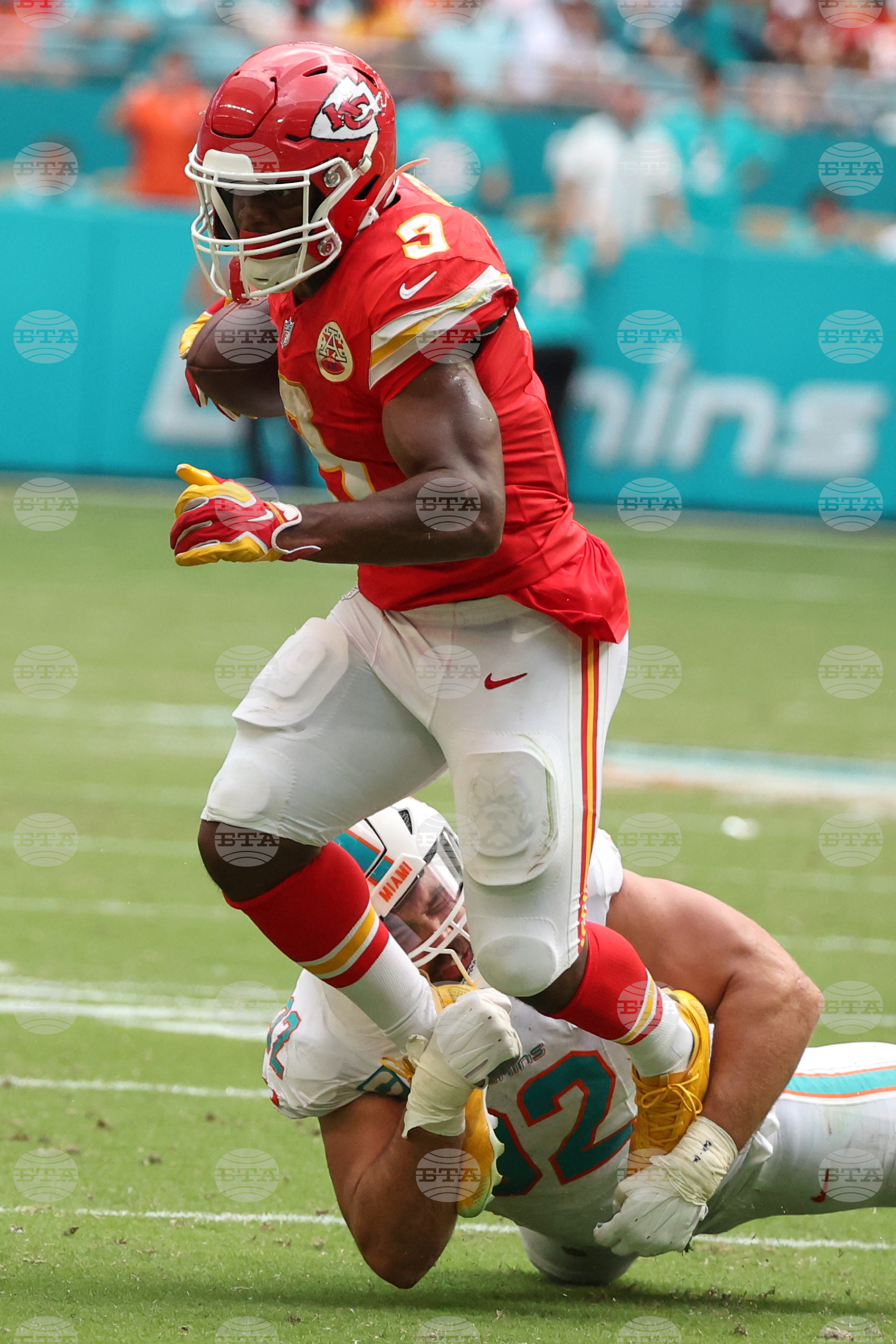 Chiefs Dolphins Football