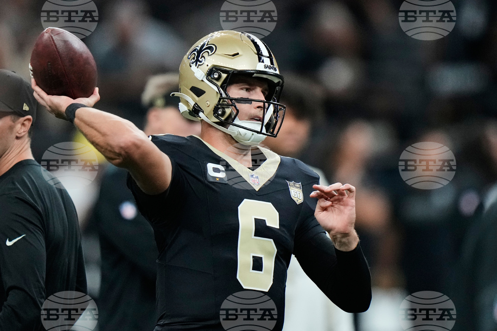 Raiders Saints Football