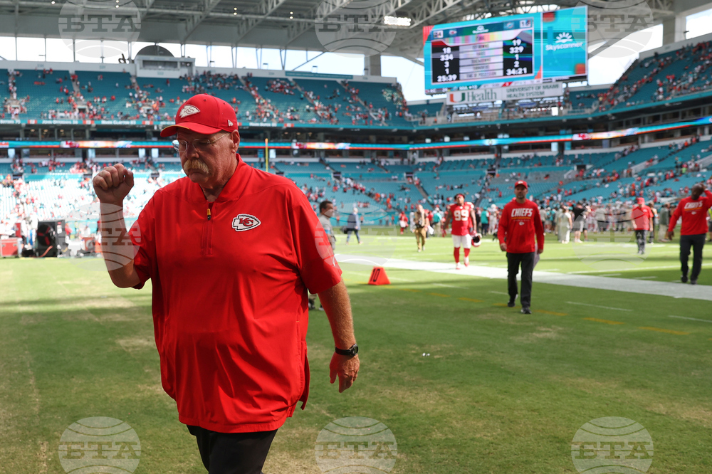 Chiefs Dolphins Football