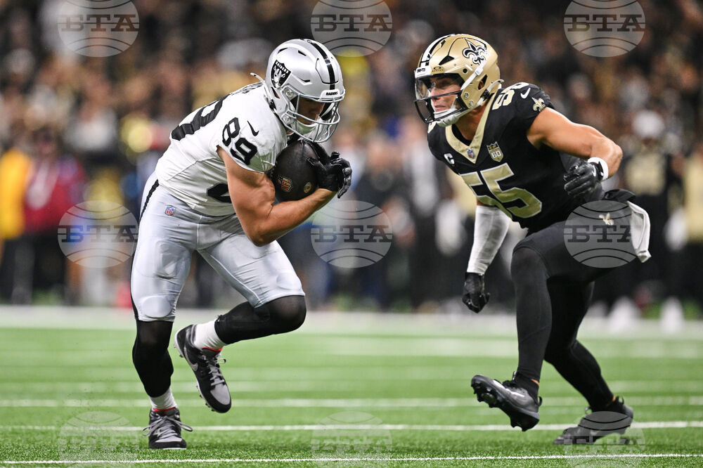 Raiders Saints Football