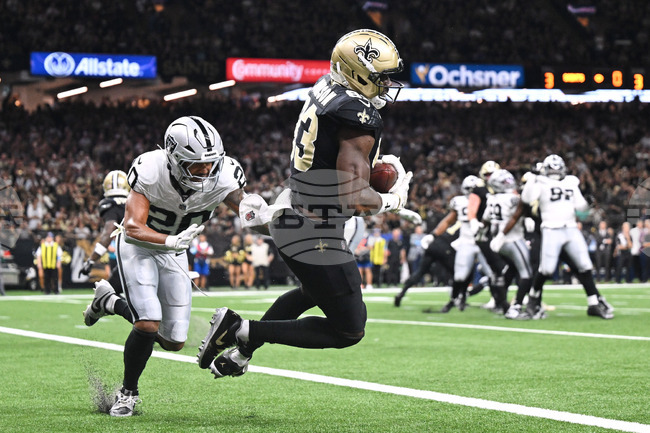 APTOPIX Raiders Saints Football