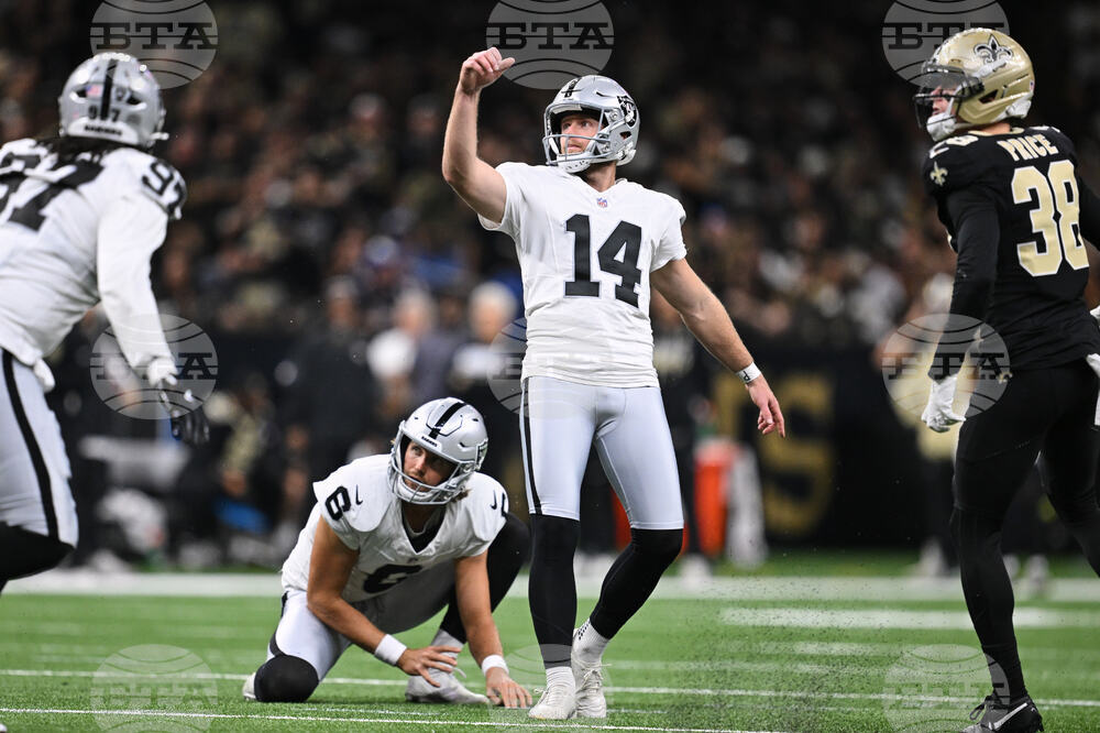 Raiders Saints Football