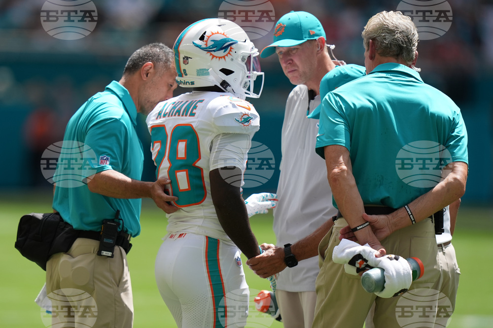 Chiefs Dolphins Football