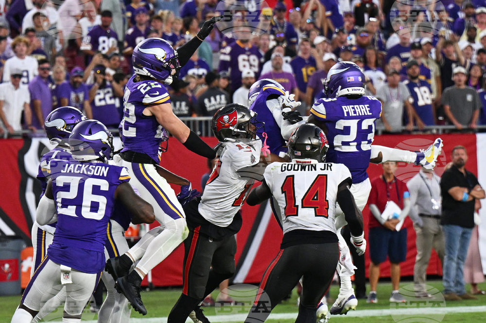 Vikings Buccaneers Football