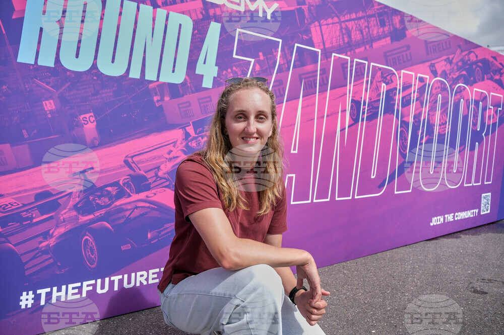 CORRECTION F1 Women in Motorsport