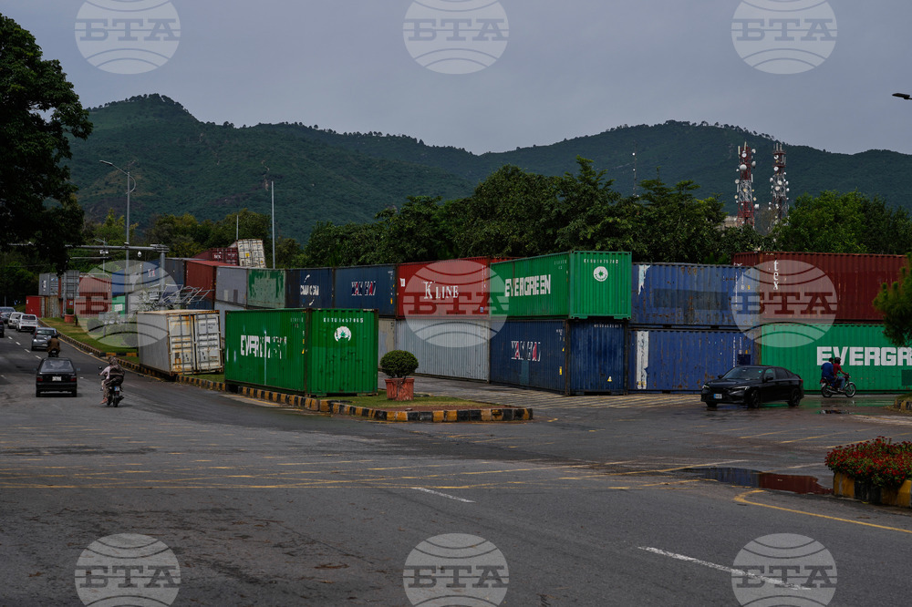 Pakistan Protests Containers