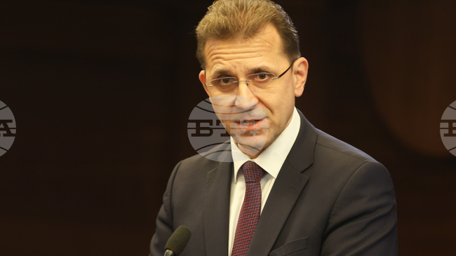 България развива ядрената си енергетика, модернизира електромрежата и разгръща енергийното съхранение, каза зам.-министърът на енергетиката Кирил Темелков