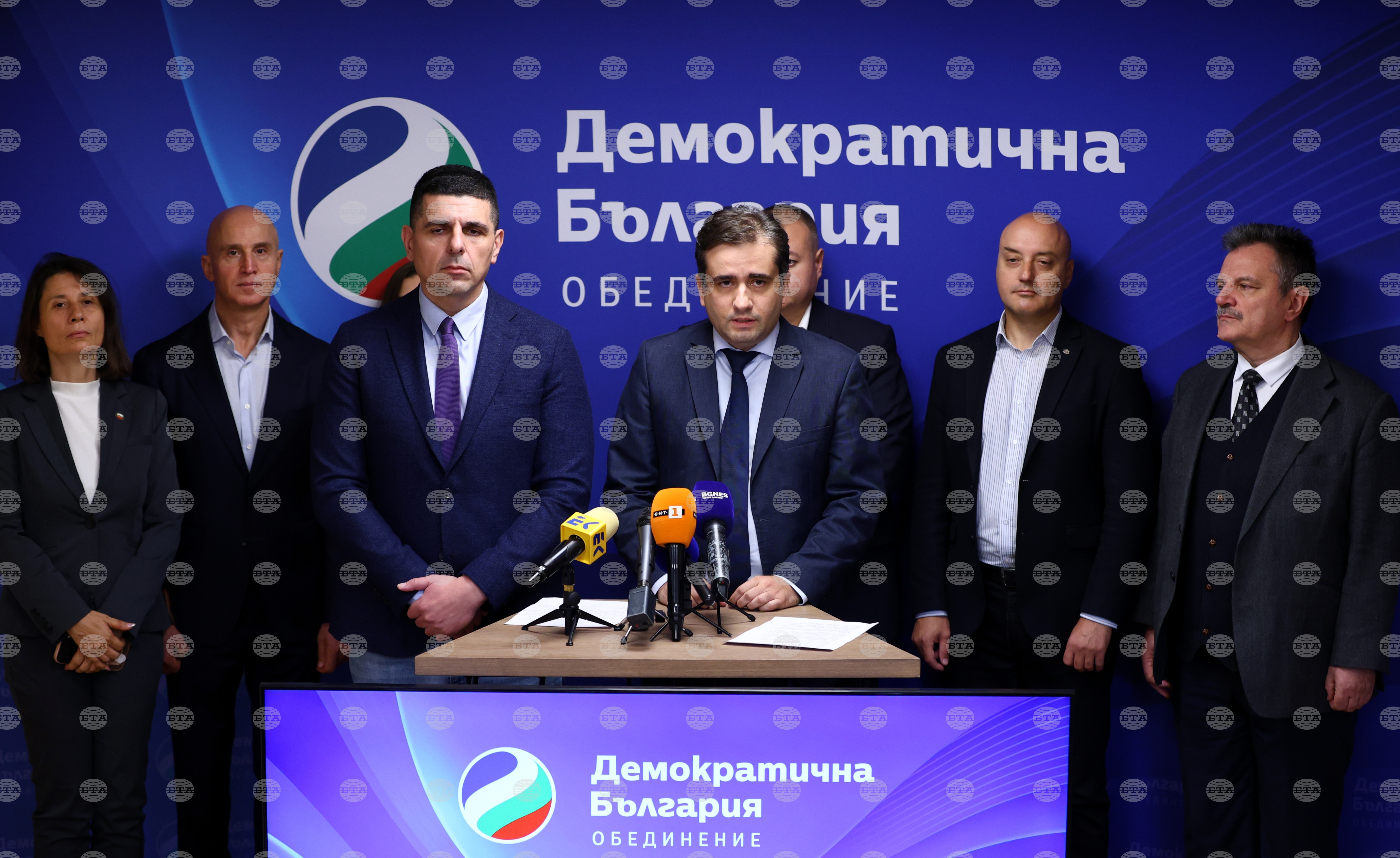Инициатива сметка „Бъдеще“ на „Демократична България“ предвижда от догодина за всяко новородено дете държавата да открие лична сметка от 1000 евро