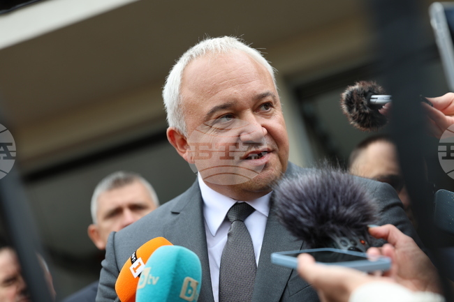 Тази година отчитаме подобряване в справянето с пожарите, каза министър Демерджиев при откриване на тренировъчен център 