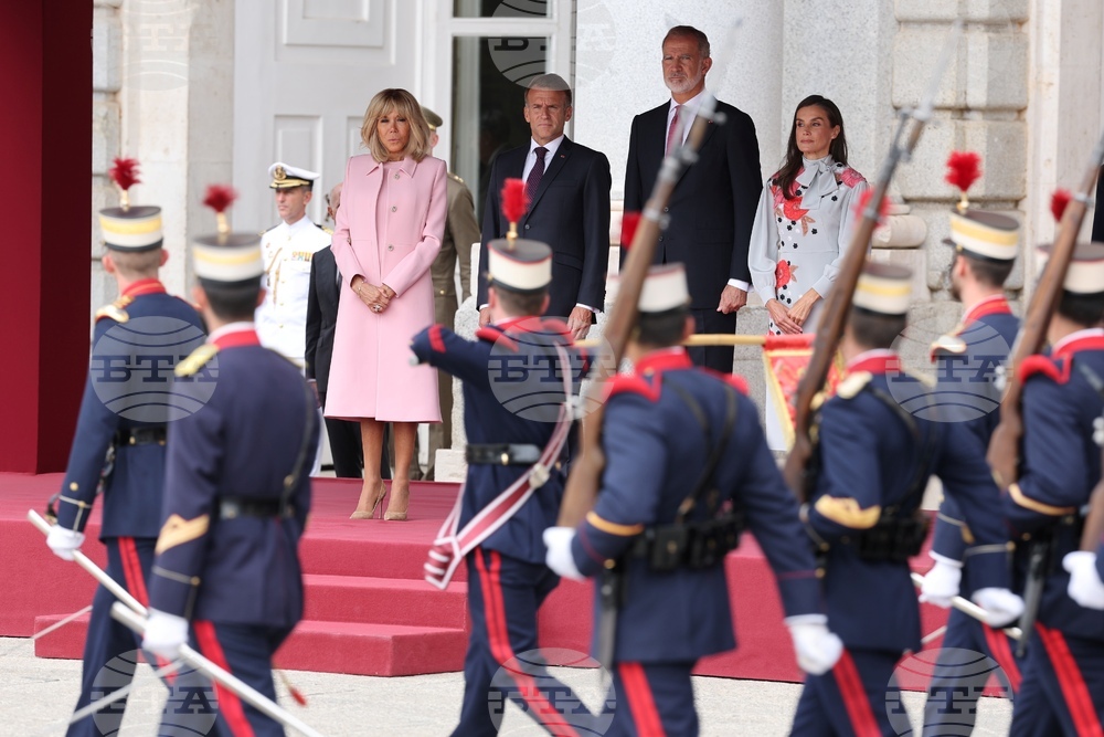Spain France Macron