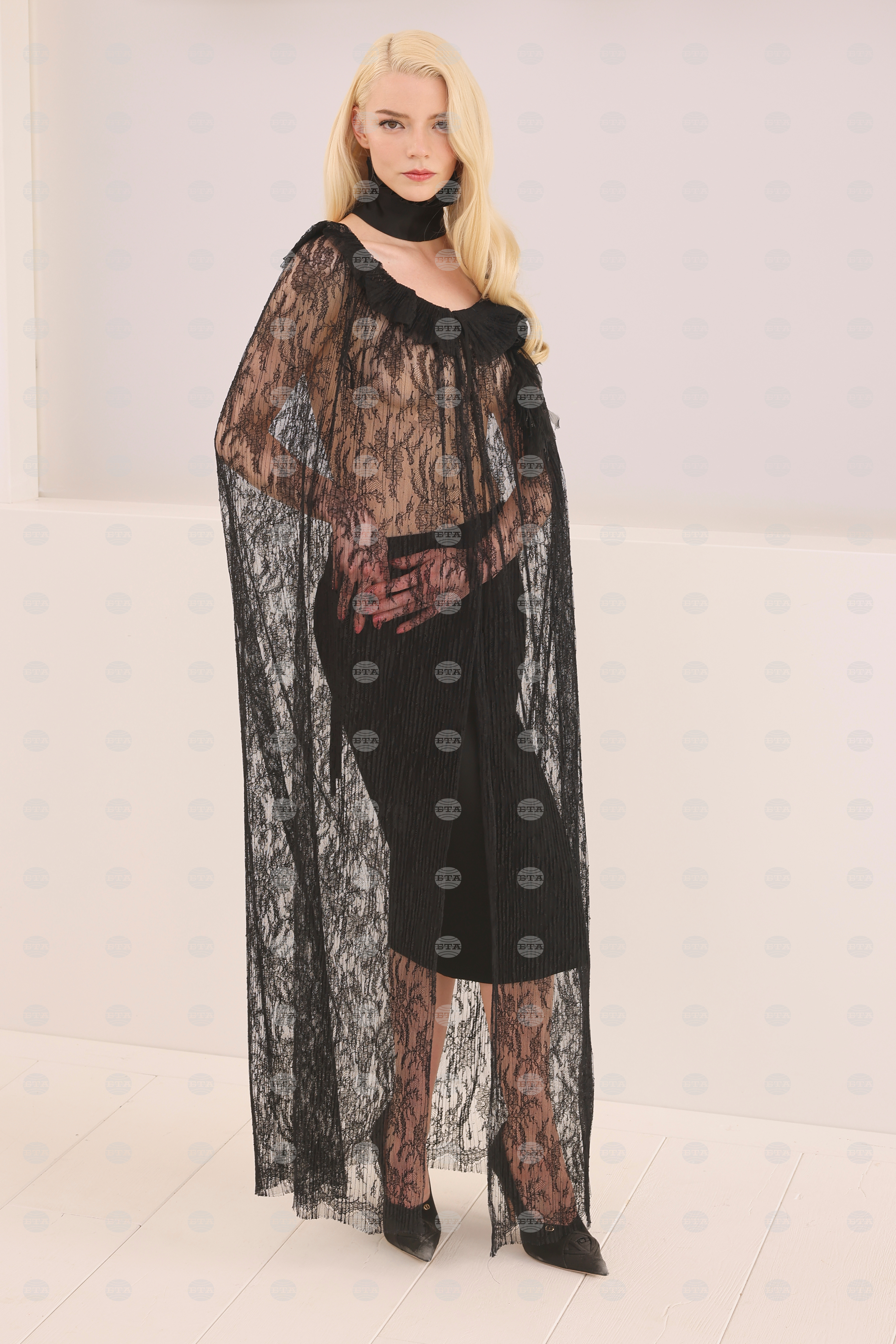 Paris Fashion Dior Womens S/S 27 Photo Call