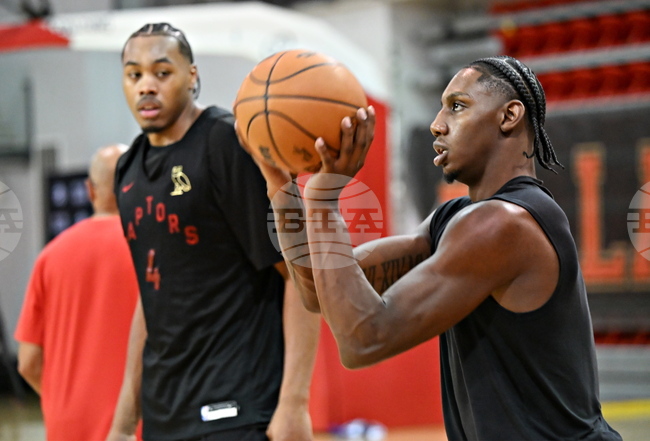CORRECTION Raptors Camp Basketball