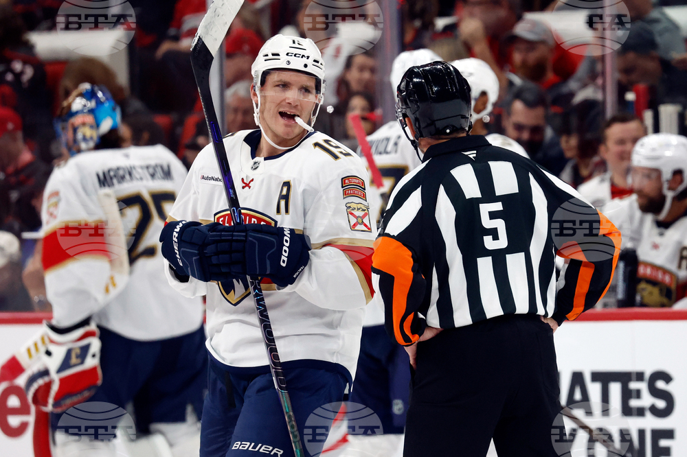 Panthers Hurricanes Hockey
