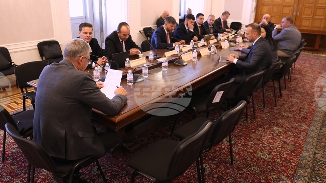 Innovation, Digital Transformation Committee Ratifies Amendment for Establishment of Fighter Aircraft Generator Repair Facility at Avionams