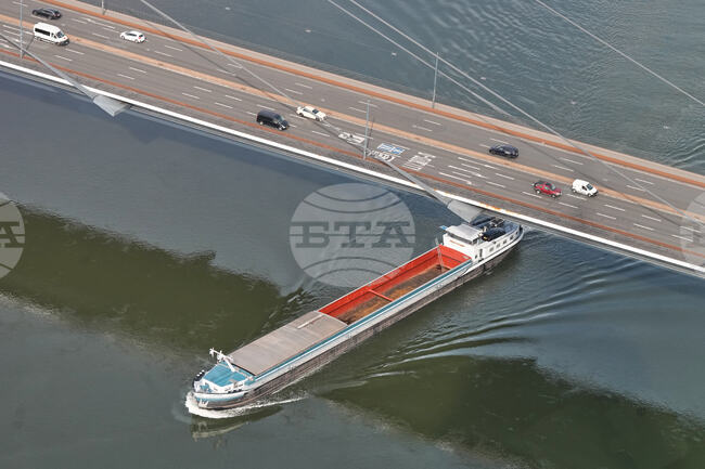 Германия трябва да промени подхода си към управлението на водните ресурси заради сушата тази година, заяви министърът на околната среда