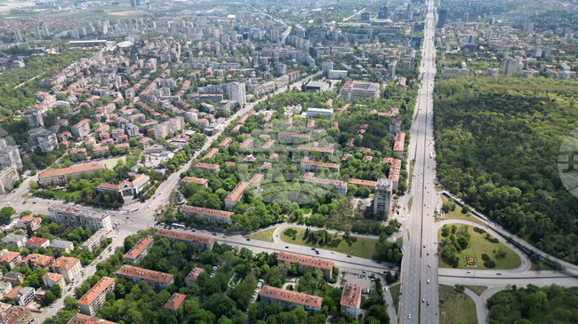 Няма влошаване на качеството на въздуха в София, свързано с пожара в Сърбия, съобщиха от РИОСВ