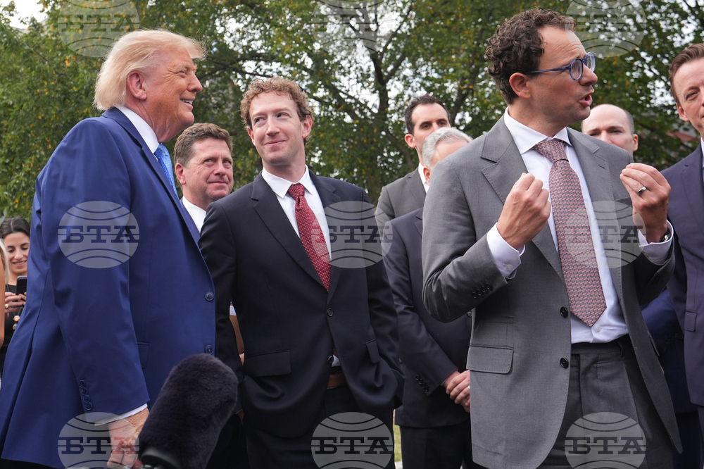 CORRECTION Trump AI