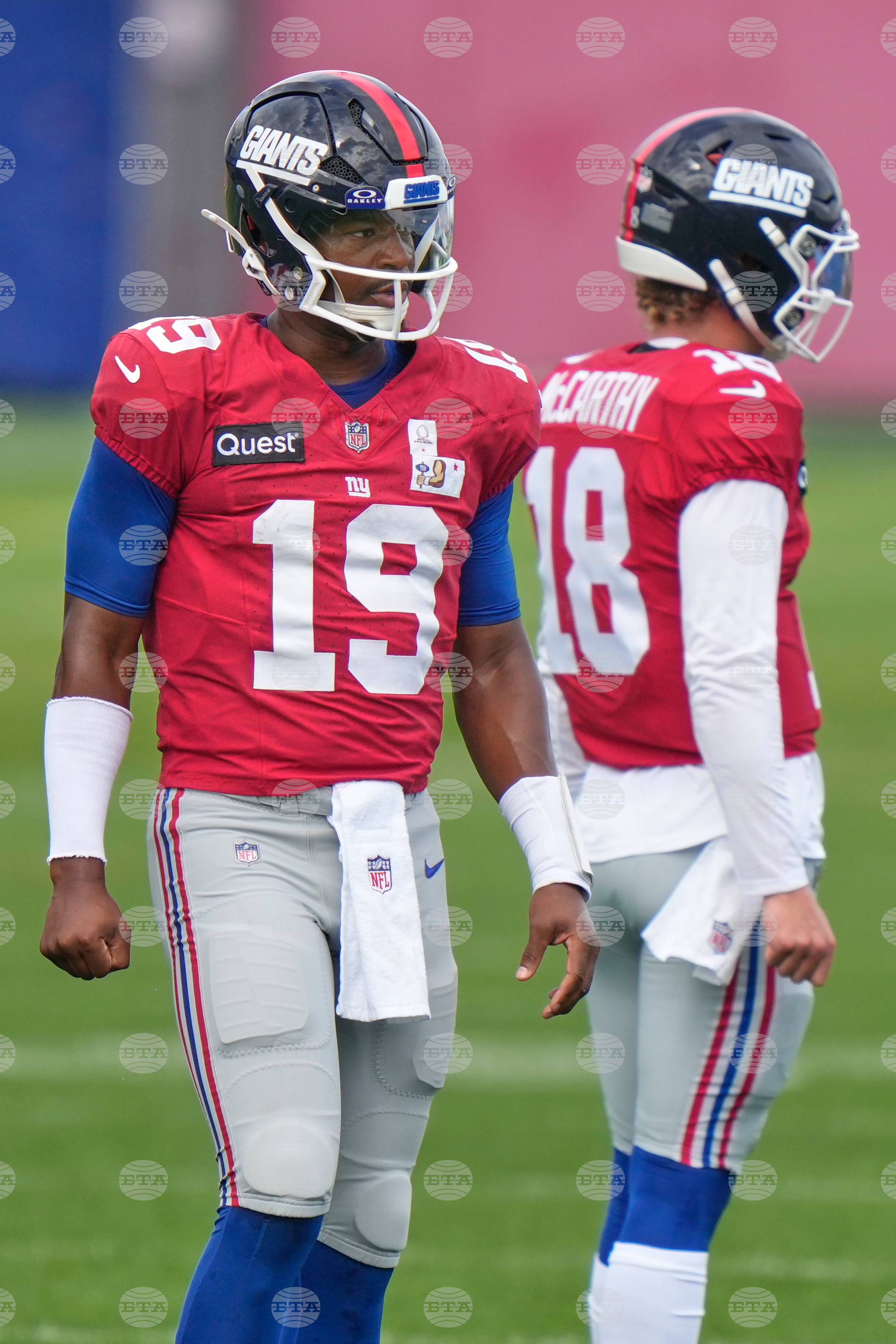 Giants Quarterbacks Football