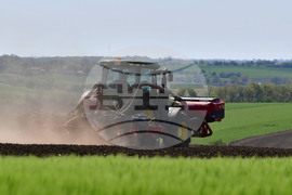 Село Яким Груево - работа на полето