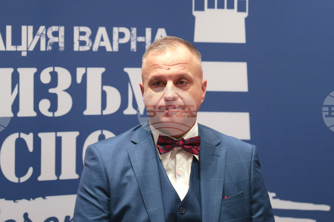Изкуственият интелект няма да замени в никакъв случай човешкия фактор в туризма, според експерт