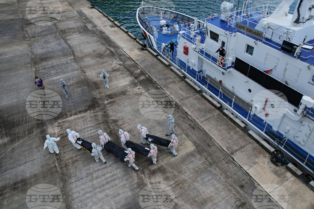 APTOPIX Philippines Ferry Fire