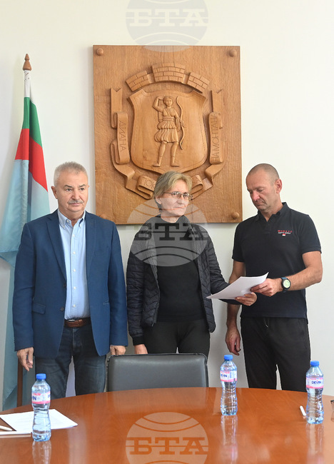 Община Монтана и полицейски спортен клуб дариха 2500 евро за лечение на болно 18-годишно момче