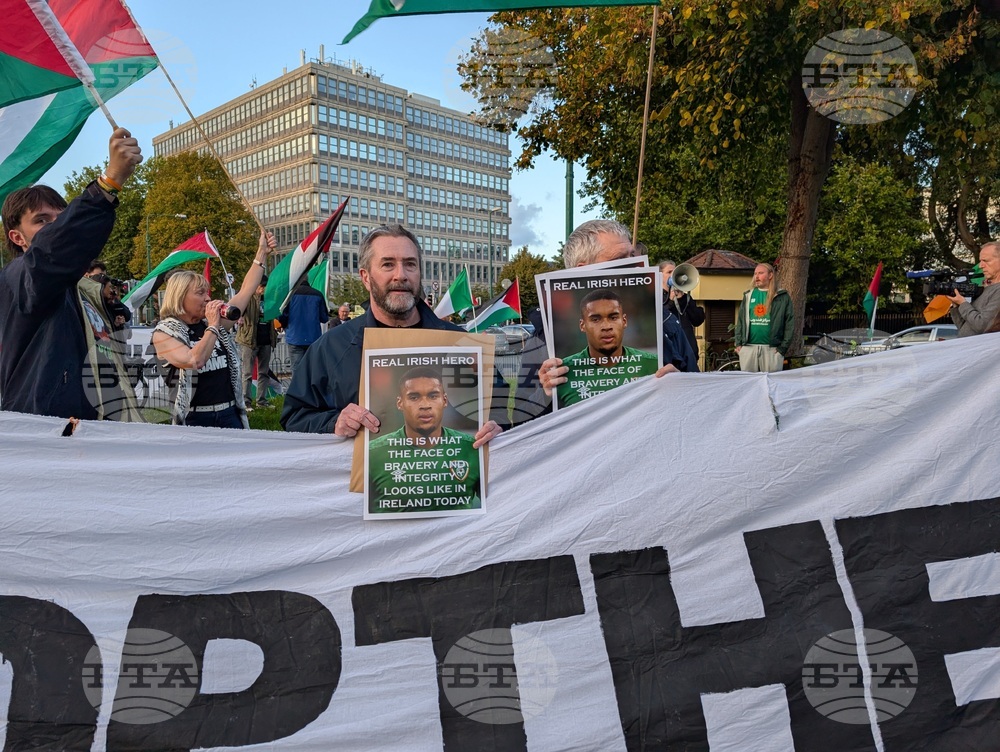 Ireland Israel Protests Soccer
