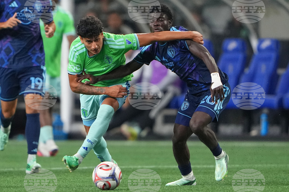 MLS Sporting KC Sounders Soccer