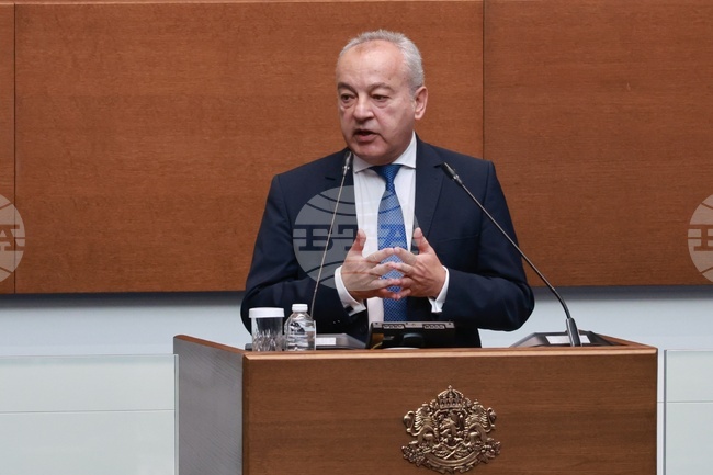 2026 Budget Deficit Expected to Stay within 5.7% Target, Finance Minister Says