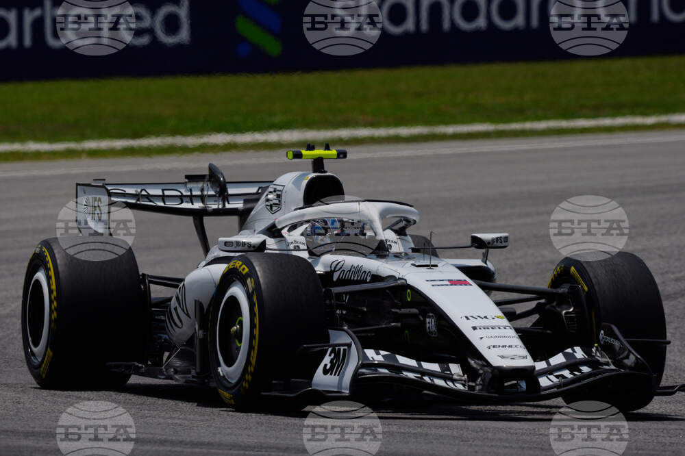 Bahrain F1 GP in Malaysia Auto Racing