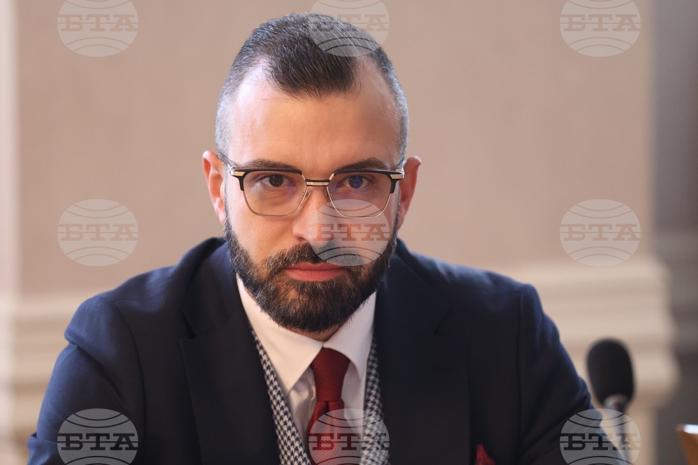 НС - дискусия - образование