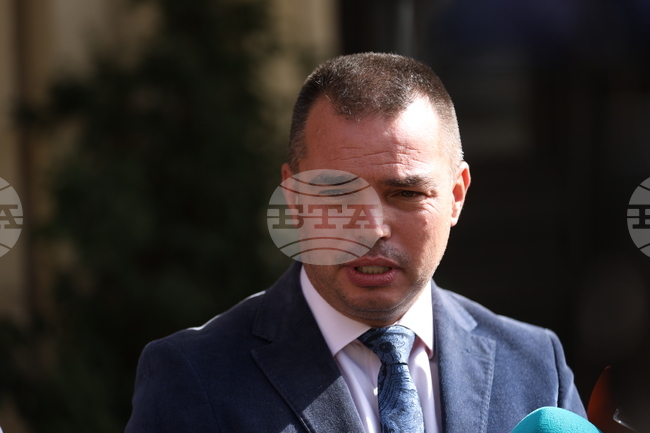 Police Detain 22 in Operation Targeting Migrant Smuggling Network