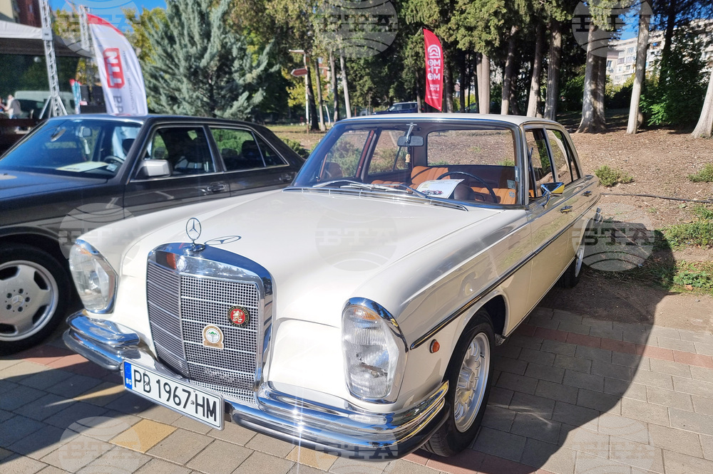 Стара Загора - ретро автомобили
