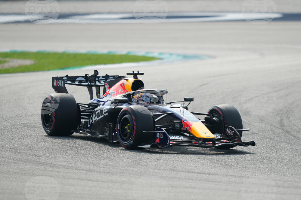 Bahrain F1 GP in Malaysia Auto Racing