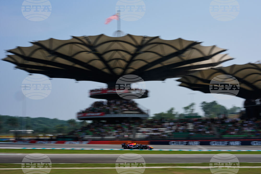 Bahrain F1 GP in Malaysia Auto Racing