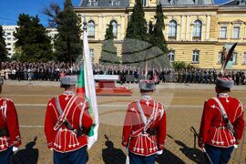 Цар Самуил - тленни останки - посрещане - държавна церемония