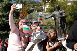 Цар Самуил - тленни останки - посрещане - държавна церемония