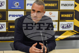 Пловдив - футбол - Лудогорец - Ивайло Петев