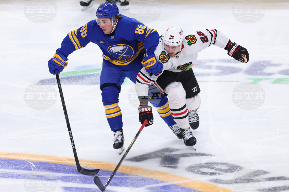 Blackhawks Sabres Hockey