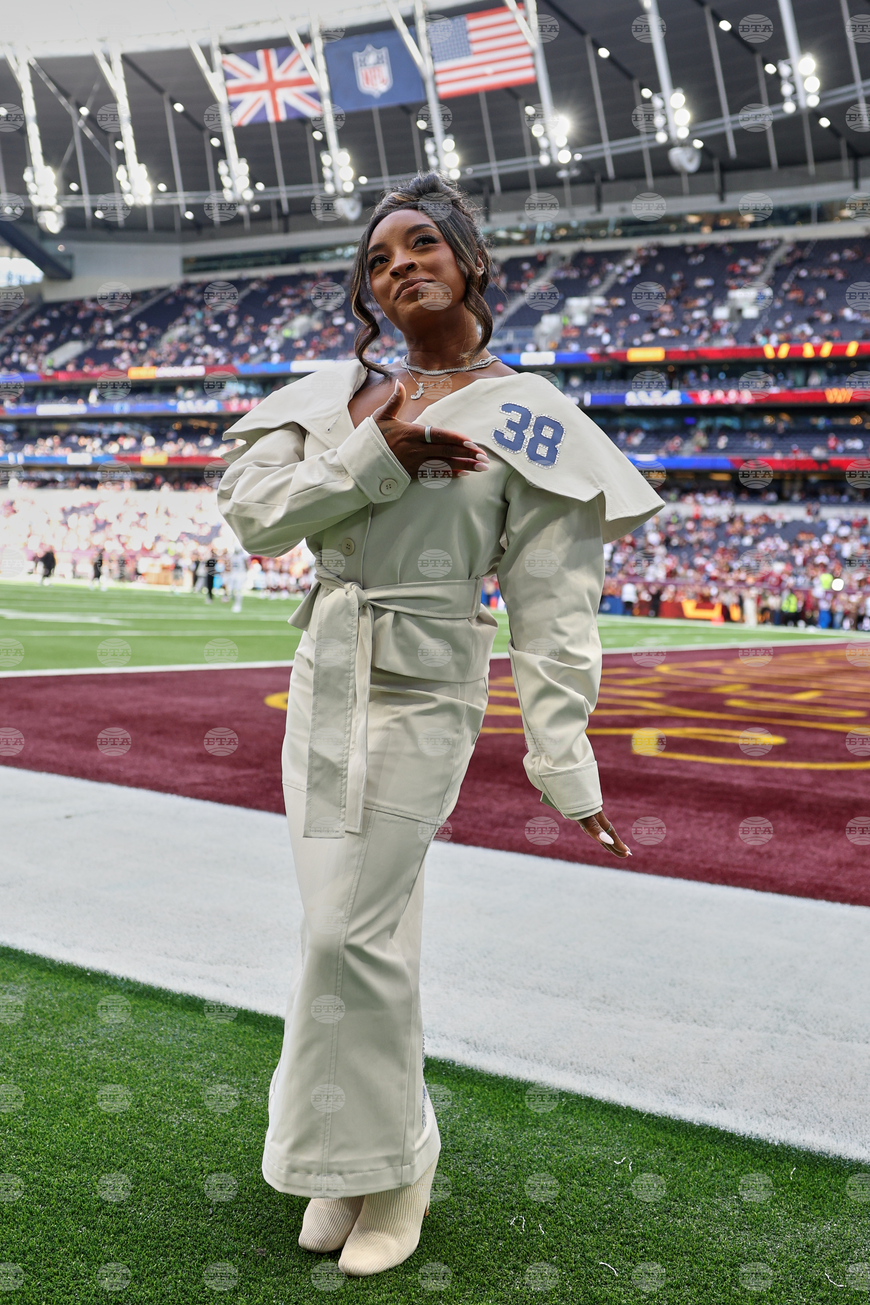 Colts Commanders Football