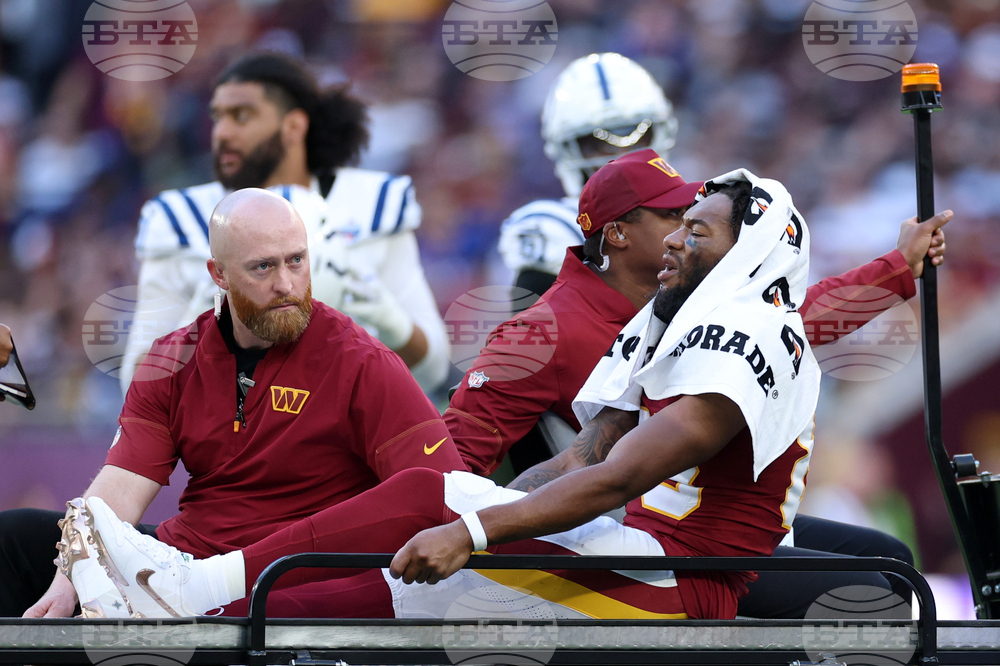 Colts Commanders Football