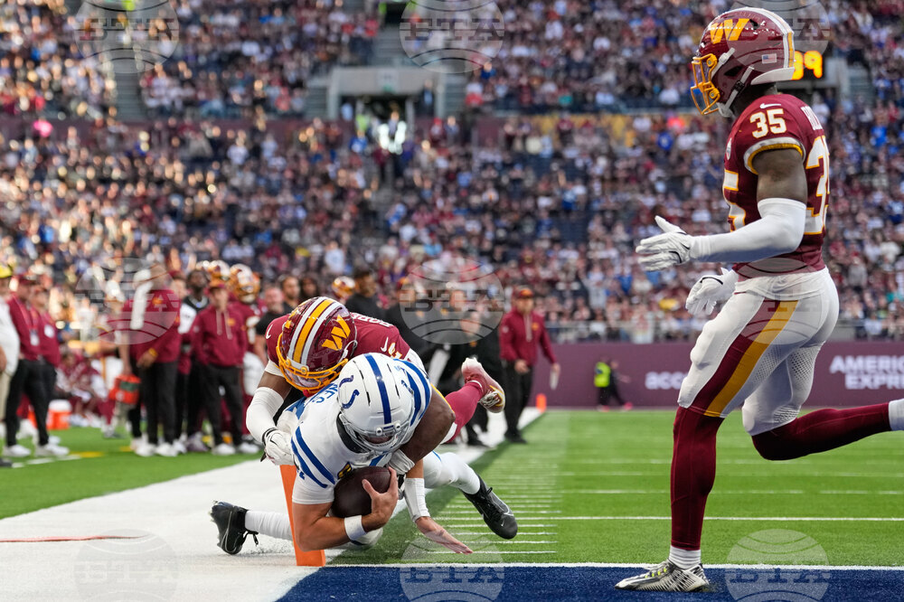 Colts Commanders Football