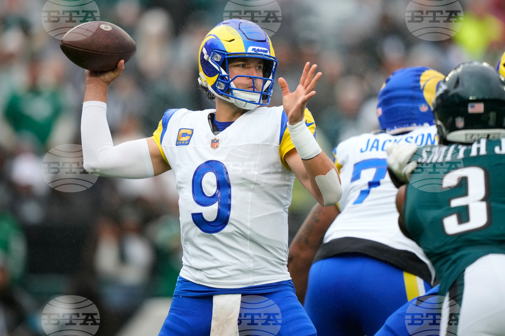 Rams Eagles Football