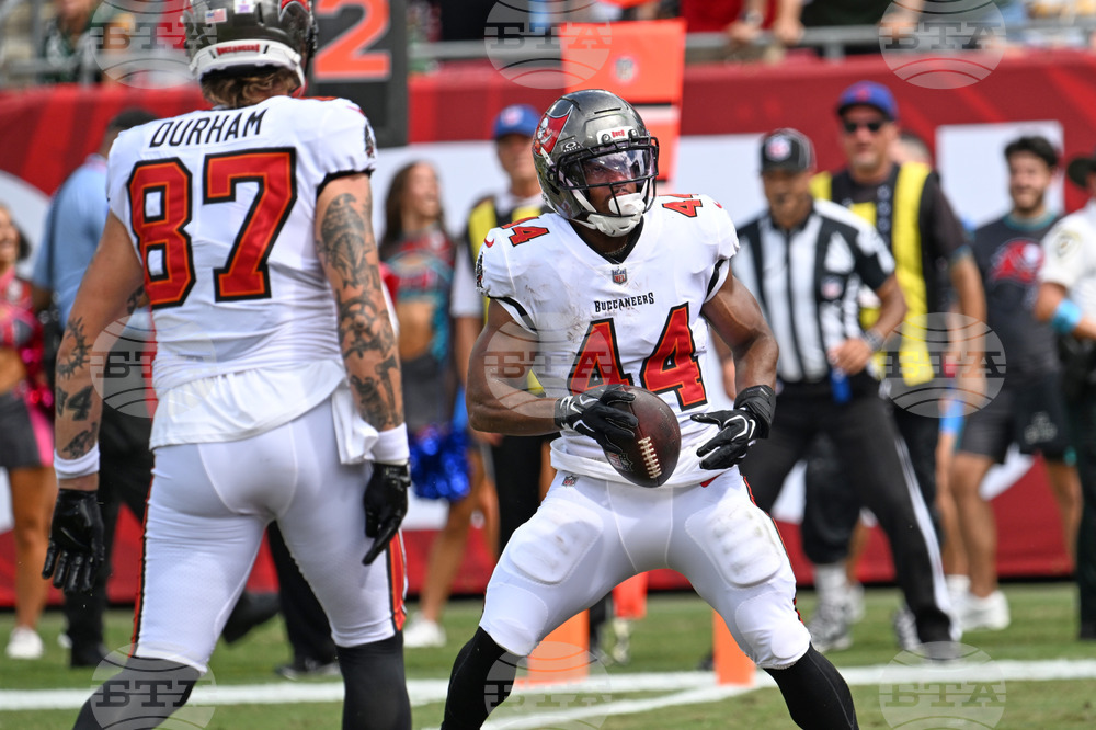 Packers Buccaneers Football